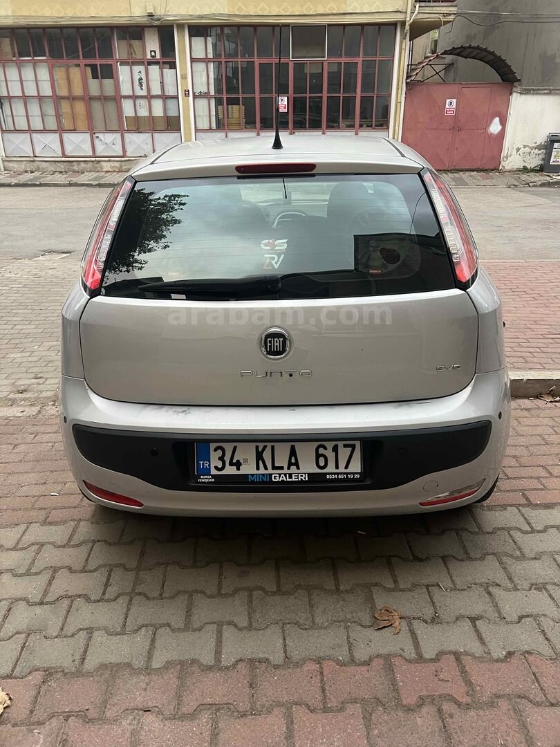 Sahibinden Fiat Punto EVO 1.4 Active 2010 Model Bursa 196.000 km Gri (Gümüş) 5