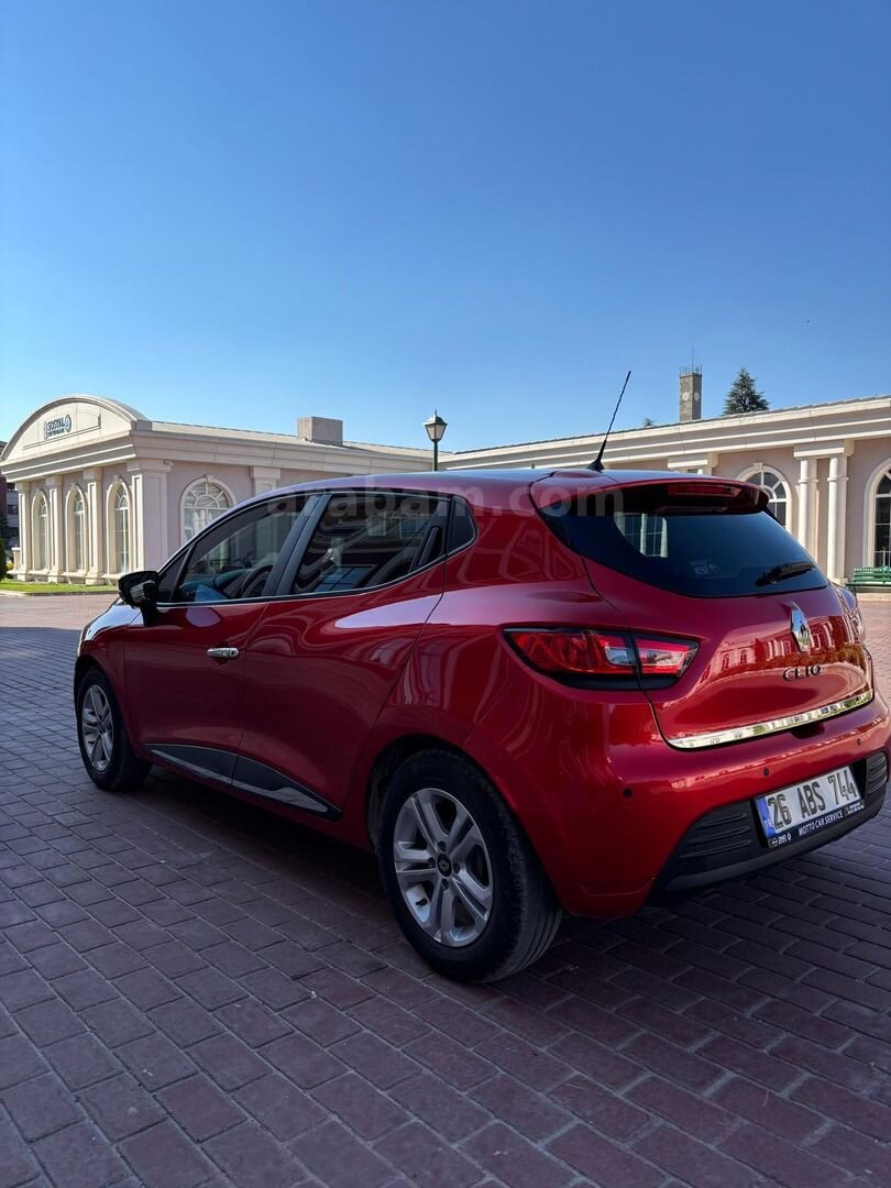 Sahibinden Renault Clio 1.2 Joy 2019 Model Eskişehir 79.000 km Kırmızı 4