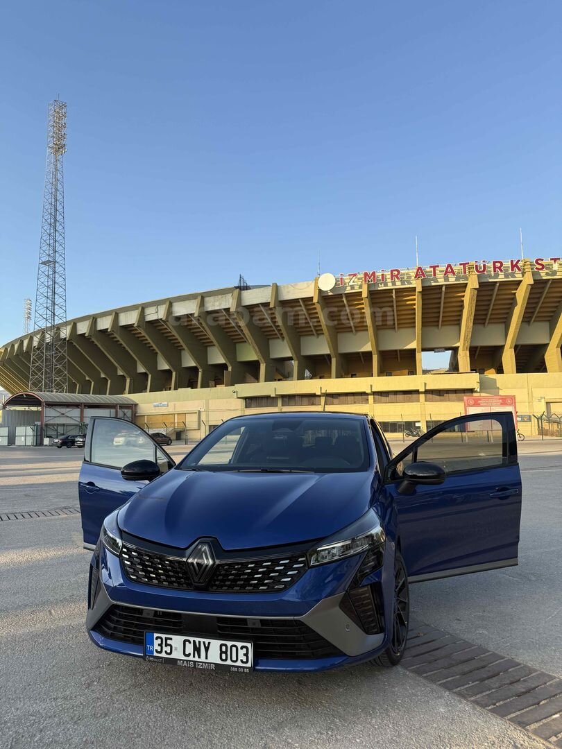 Sahibinden Renault Clio 1.0 TCe Techno Esprit Alpine 2025 Model İzmir 29.900 km Mavi (metalik) 1