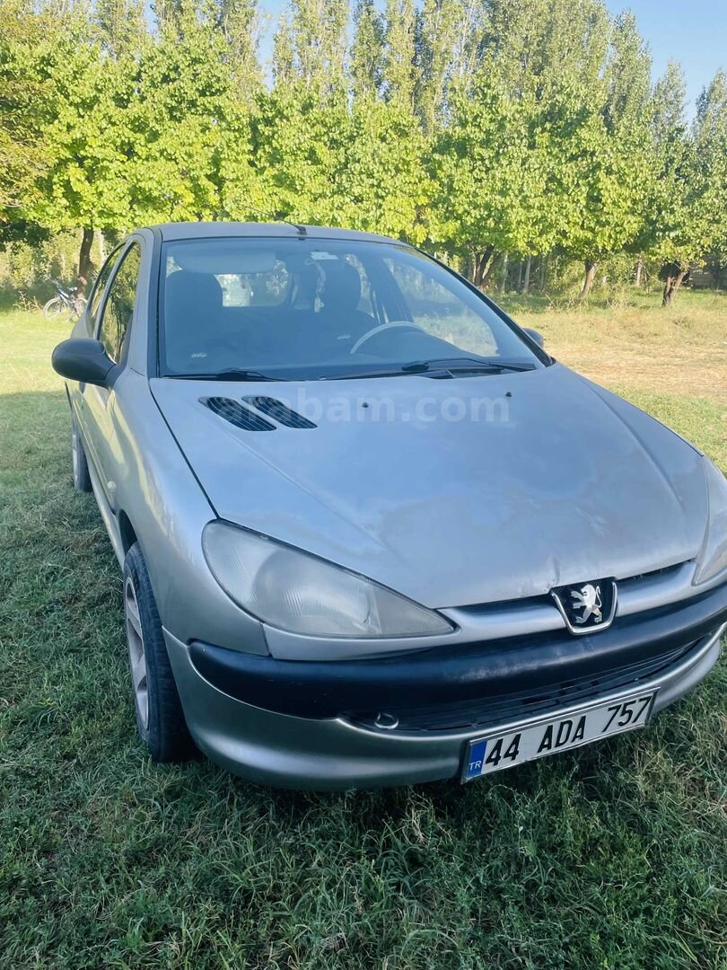 Sahibinden Peugeot 206 1.4 XR 2000 Model 4