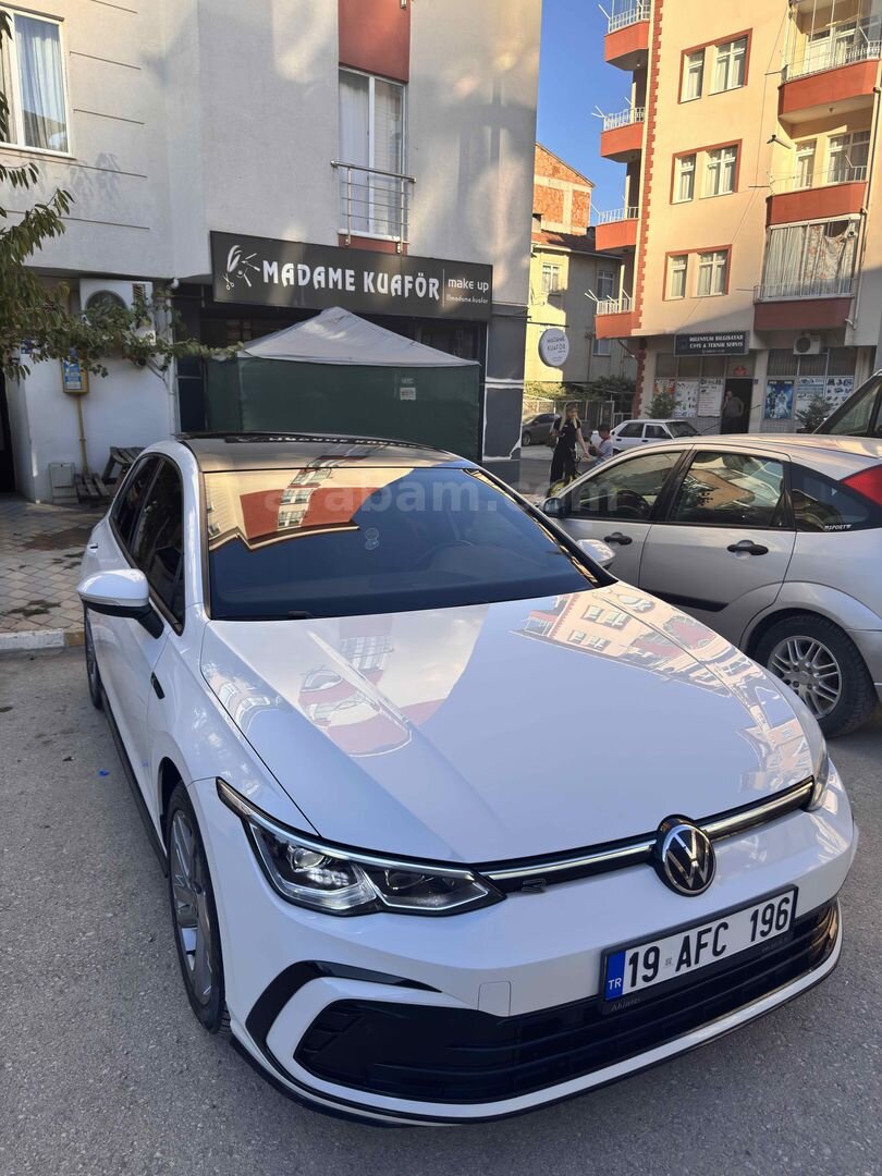 Sahibinden Volkswagen Golf 1.0 eTSI R Line 2021 Model Çorum 91.000 km Beyaz 2