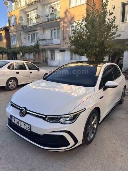Sahibinden Volkswagen Golf 1.0 eTSI R Line 2021 Model Çorum 91.000 km Beyaz