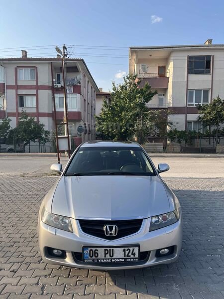 TR DE NADİR DEĞİŞENSİZ TRAMERSİZ DÜŞÜK KM ACCORD