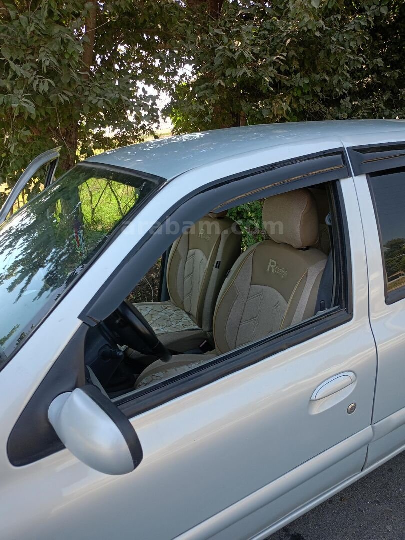 Sahibinden Renault Clio 1.5 dCi Dynamique 2004 Model Mersin 234.000 km Gri 2