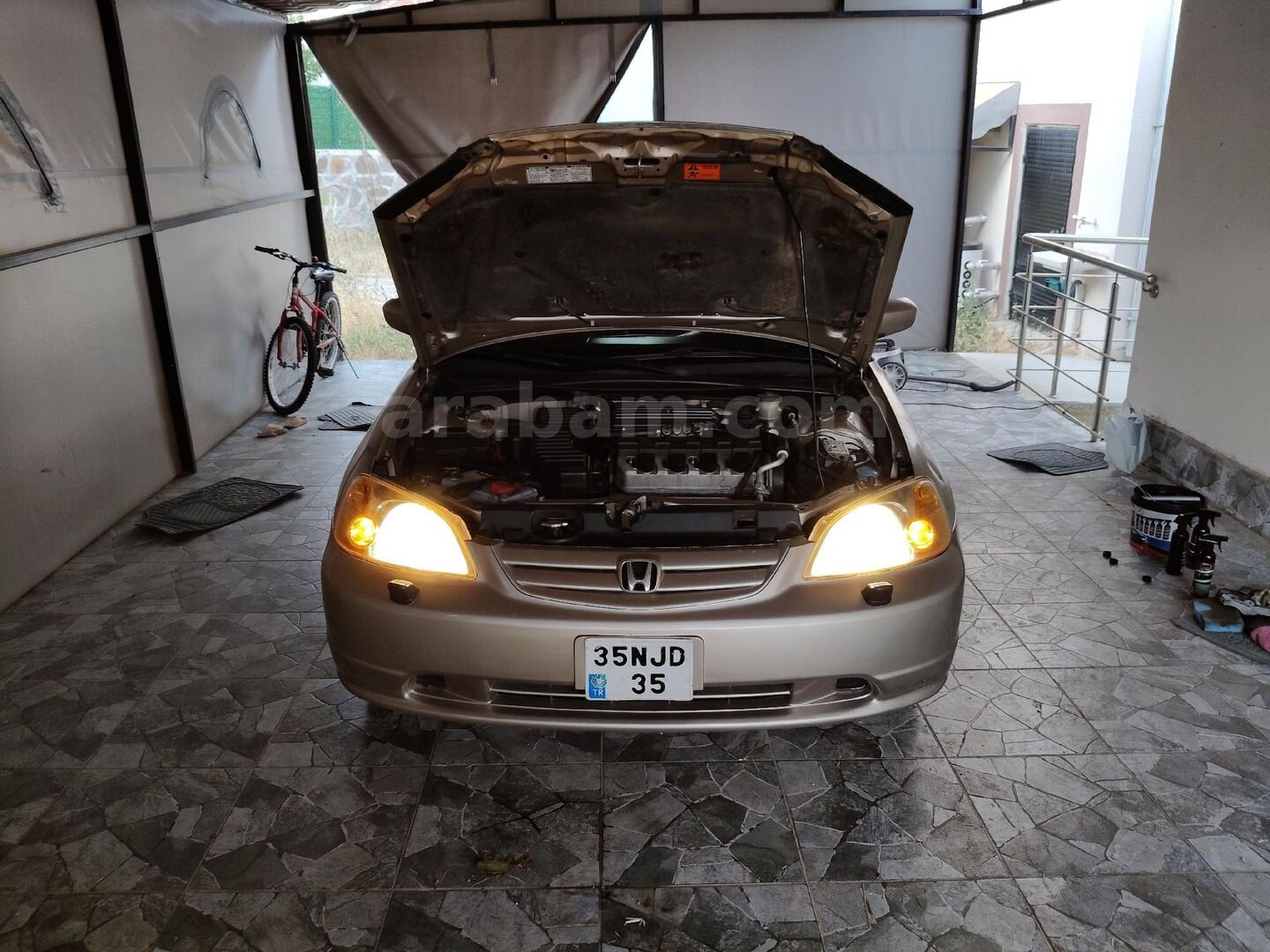 Sahibinden Honda Civic 1.6 VTEC 2002 Model 1