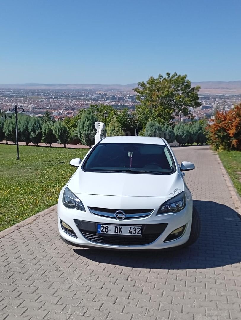 Sahibinden Opel Astra 1.4 T Enjoy Active 2015 Model Eskişehir 116.000 km Beyaz 6
