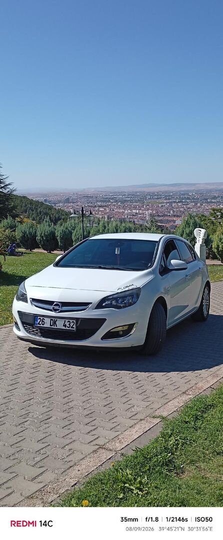 Sahibinden Opel Astra 1.4 T Enjoy Active 2015 Model Eskişehir 116.000 km Beyaz 1