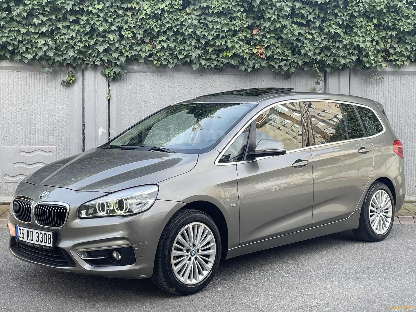 2015 MODEL BMW 2.16D GRAN TOURER CAM TAVAN-7KİŞİLİK-GERİ GÖRÜŞ 6