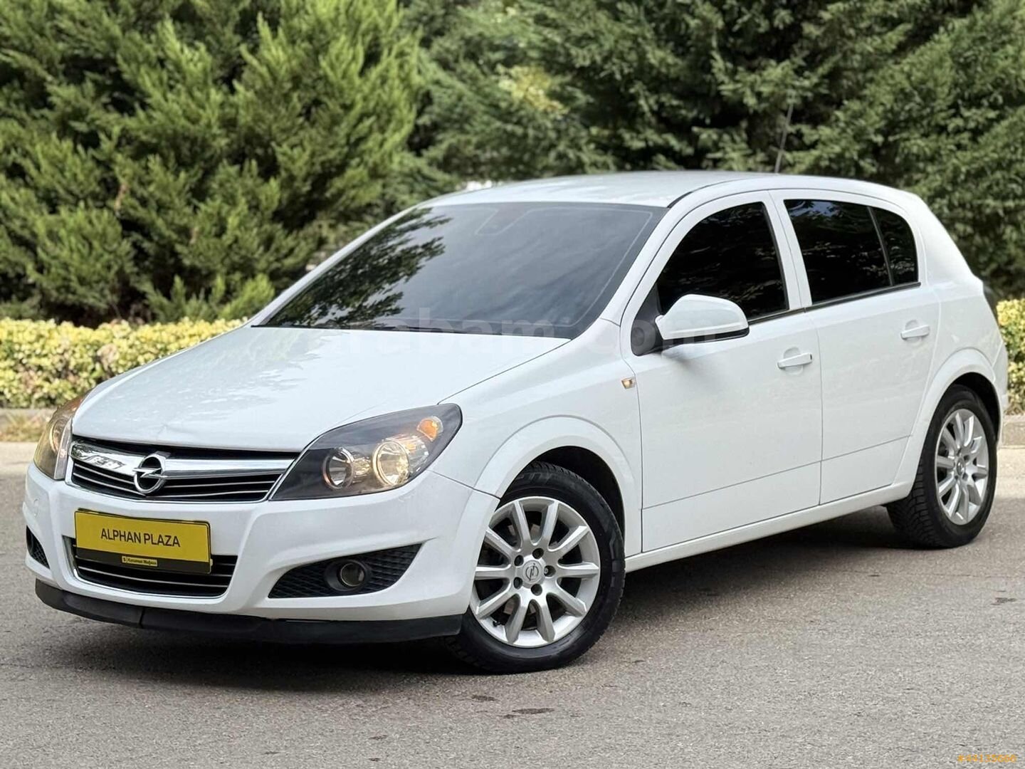 ALPHAN PLAZA DAN OTOMATİK 2 PARÇA BOYALI OPEL ASTRA 1.3 CDTİ... 4
