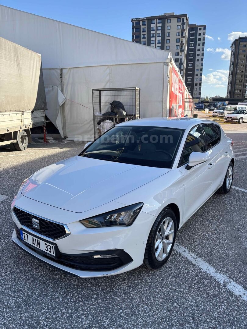 Sahibinden Seat Leon 1.0 eTSI Style Plus 2021 Model Gaziantep 65.000 km Beyaz 2