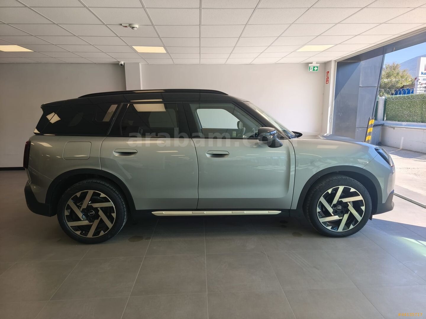 NOVAMER 2. EL 2024 MİNİ COUNTRYMAN C 1.5 FAVOURED 4