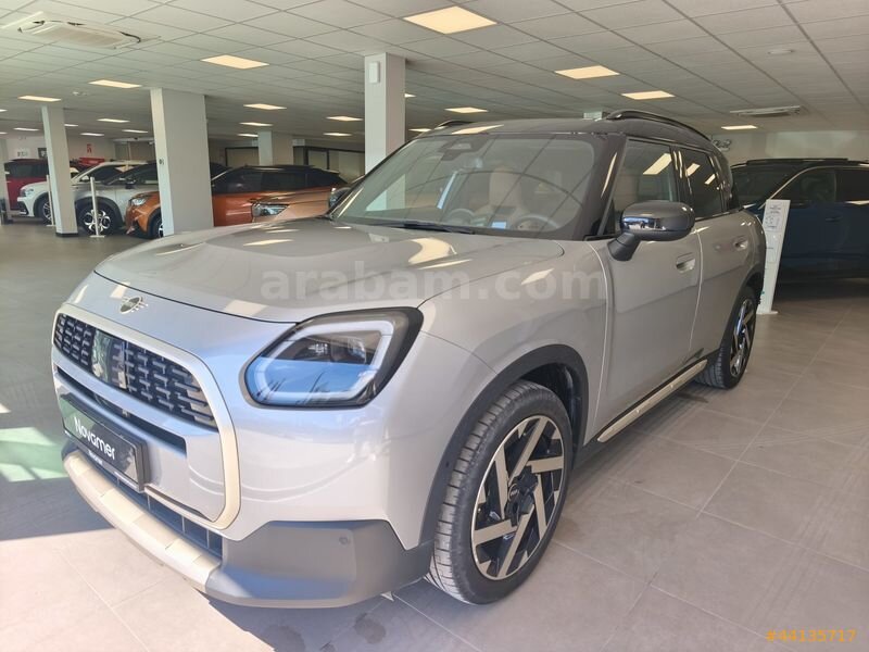 NOVAMER 2. EL 2024 MİNİ COUNTRYMAN C 1.5 FAVOURED 1