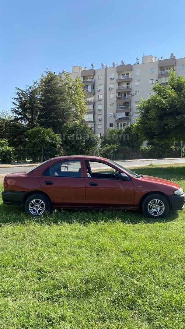 Sahibinden Mazda 323 1.5 Familia 1997 Model 6