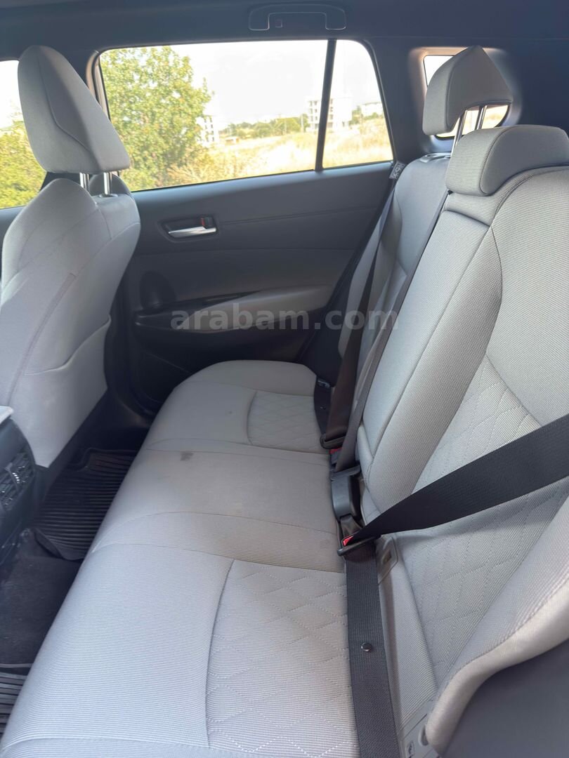 Sahibinden Toyota Corolla Cross 1.8 Hybrid Flame X-Pack 2024 Model 6