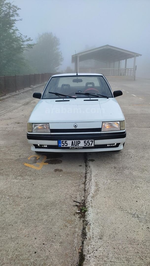 Sahibinden Renault R 9 1.4 Broadway 1995 Model Samsun 382.000 km Beyaz 3