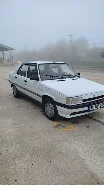 Sahibinden Renault R 9 1.4 Broadway 1995 Model Samsun 382.000 km Beyaz