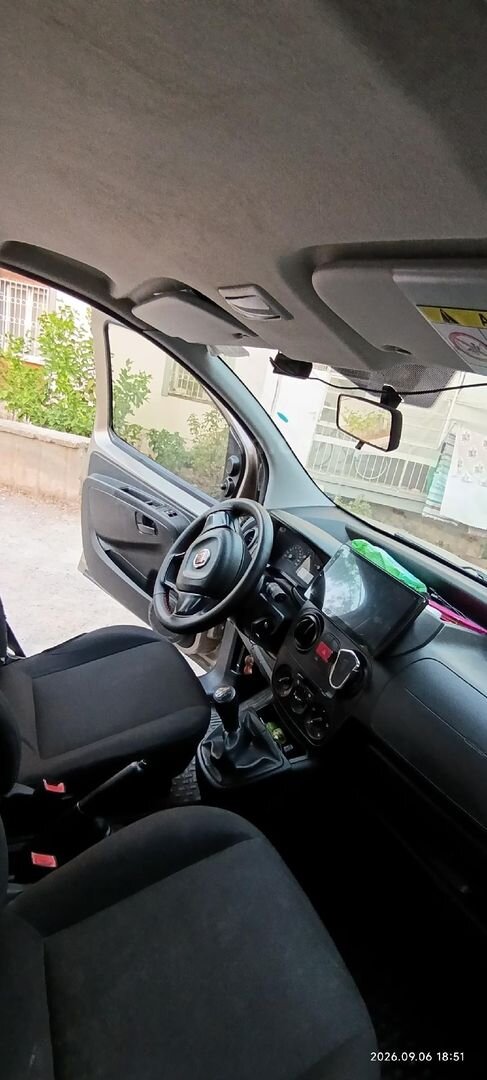 Sahibinden Fiat Fiorino Combi 1.3 Multijet Pop 2017 Model 205.175 km Gri 3