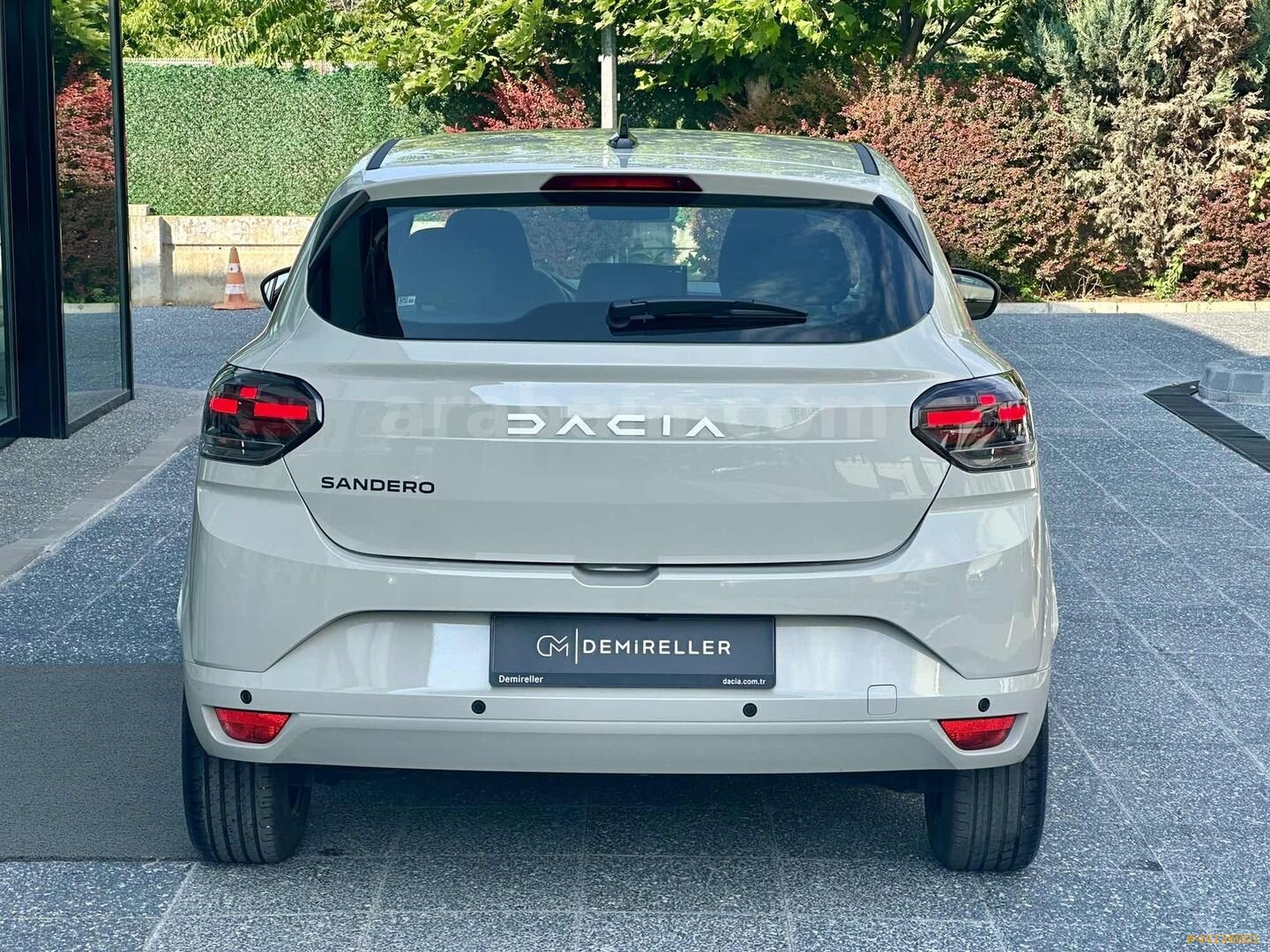 Renault Bayiden 2026 Dacia Sandero 1.0 TCe Expression 6
