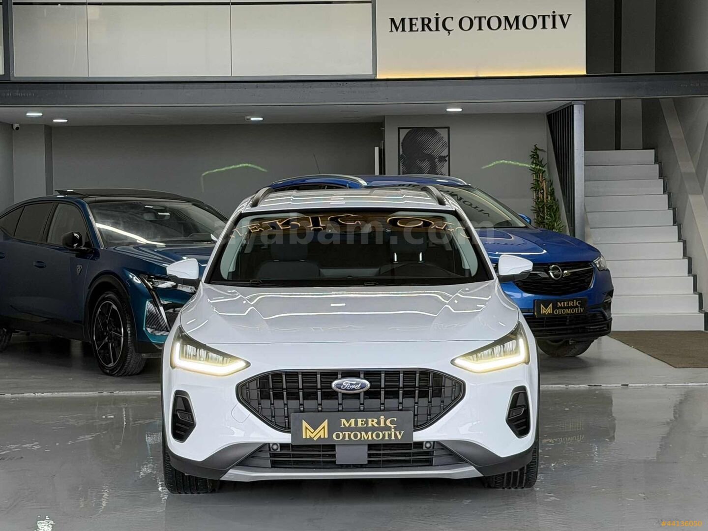 MERİÇ'TEN-2025-HATASIZ-19.000KM-FORD FOCUS ACTİVE STİL OTOMATİK 2