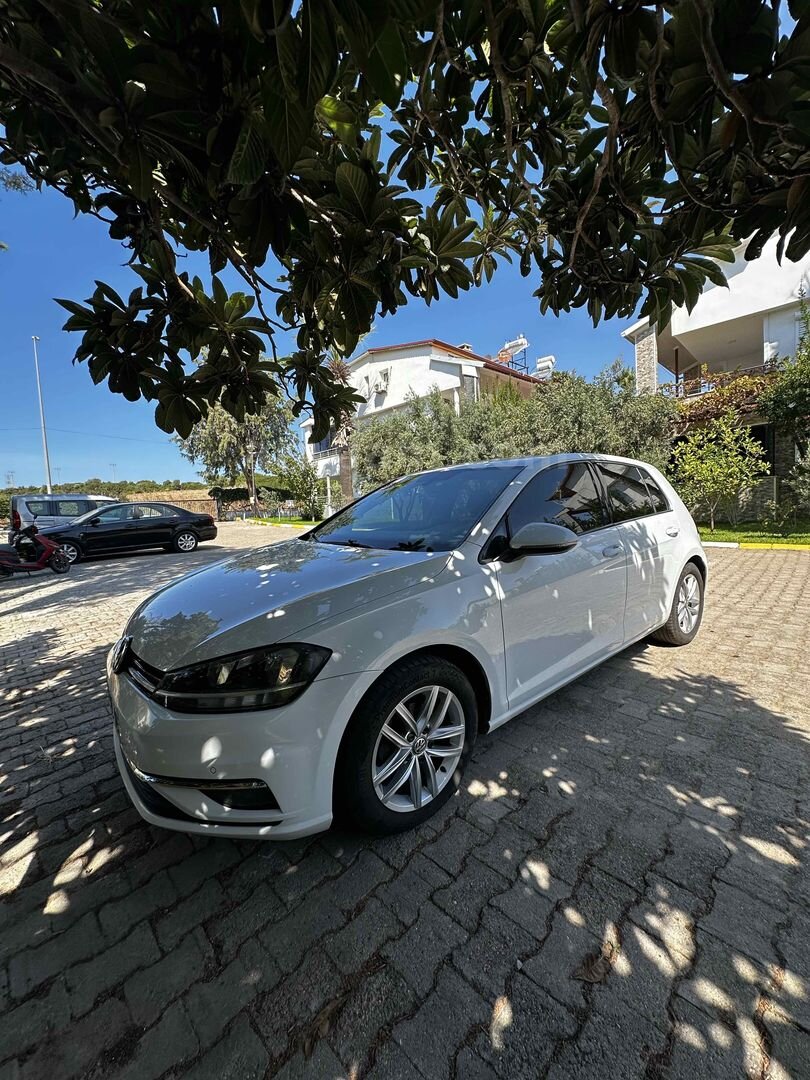 Sahibinden Volkswagen Golf 1.0 TSi Comfortline 2017 Model Aydın 208.400 km Beyaz 2