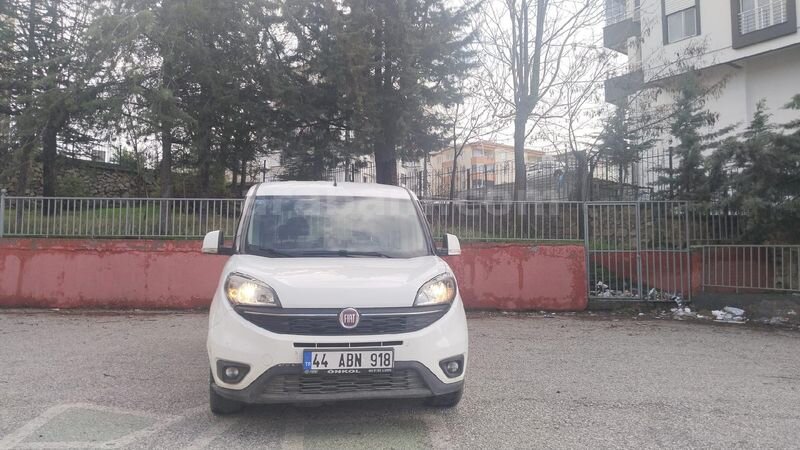 Sahibinden Fiat Doblo Panorama 1.6 Multijet Safeline 2019 Model 125.000 km Beyaz 1