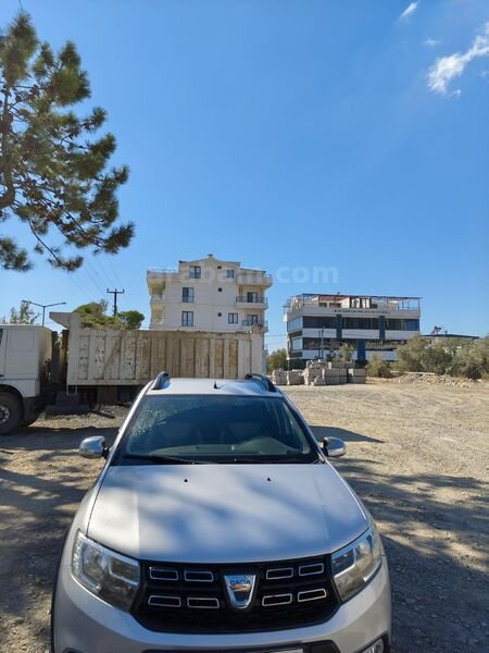Sahibinden Dacia Sandero 1.5 dCi Stepway 2017 Model Balıkesir 130.400 km Gri (Gümüş)
