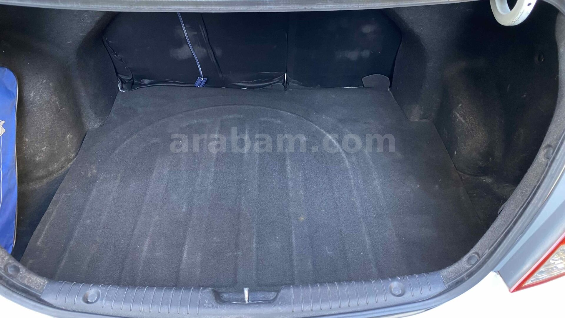 Sahibinden Hyundai Accent Blue 1.6 CRDI Mode 2015 Model 243.500 km Beyaz 6