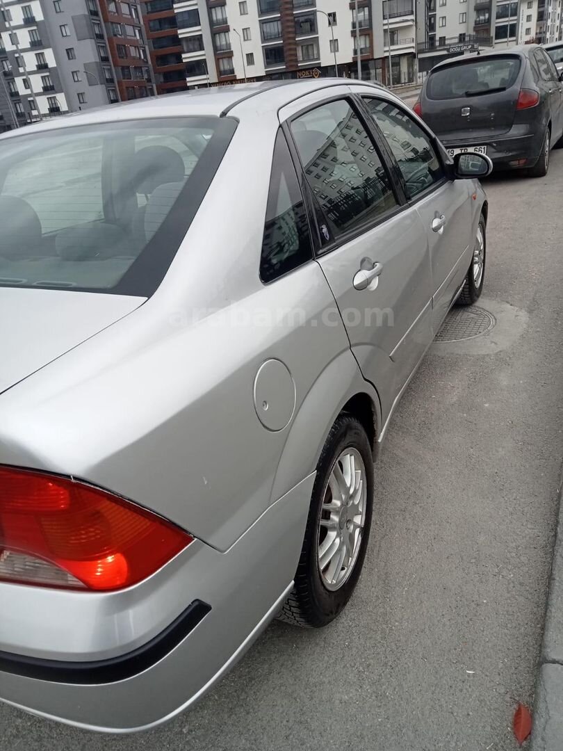 Sahibinden Ford Focus 1.6 Comfort 2005 Model Ankara 169.500 km Gri 3