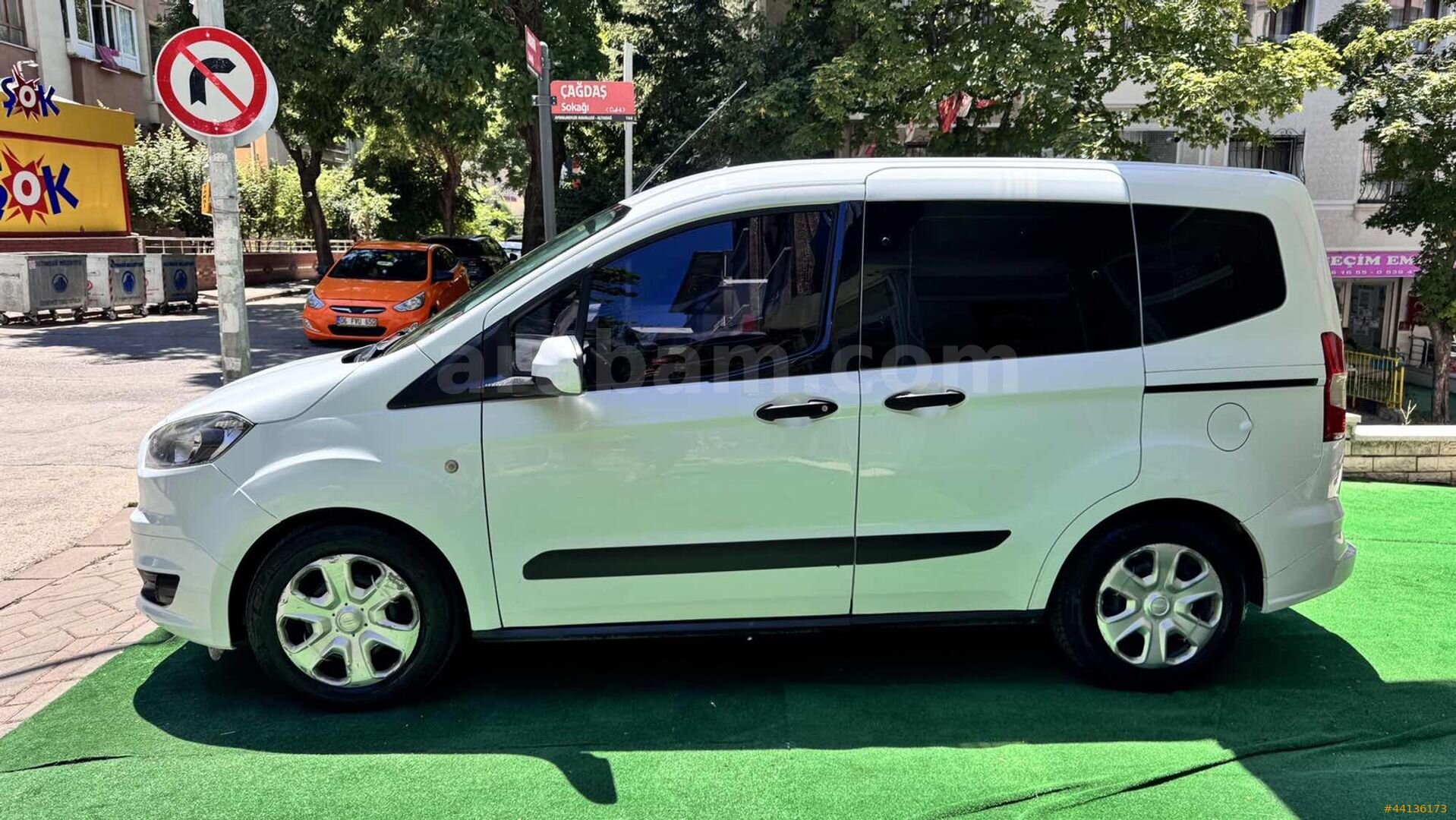 2017 1.5 tdci TREND 4