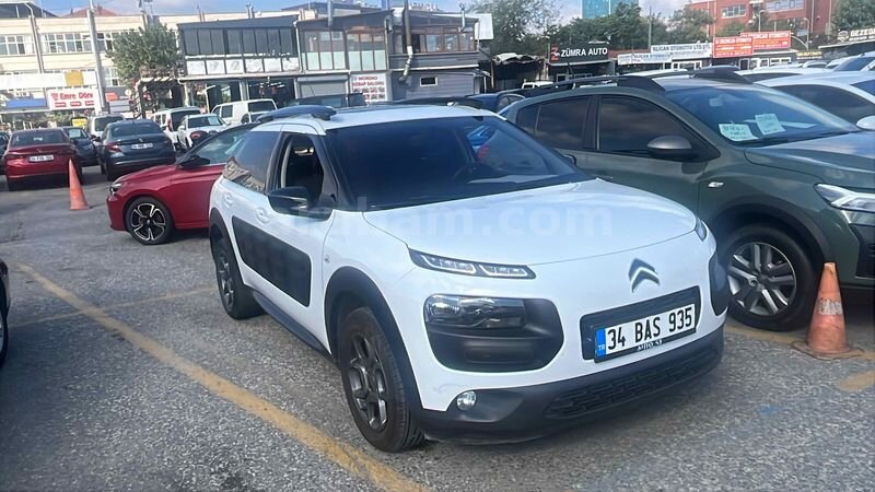 Galeriden Citroen C4 Cactus 1.2 e-VTI Feel 2017 Model İstanbul