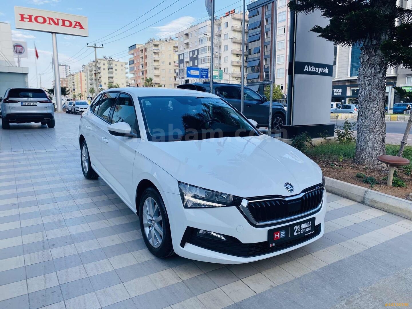 "H2'DEN"KREDİ KARTINA%0 FAİZ-2021 SCALA 1.0 TSI PREMIUM DSG 3