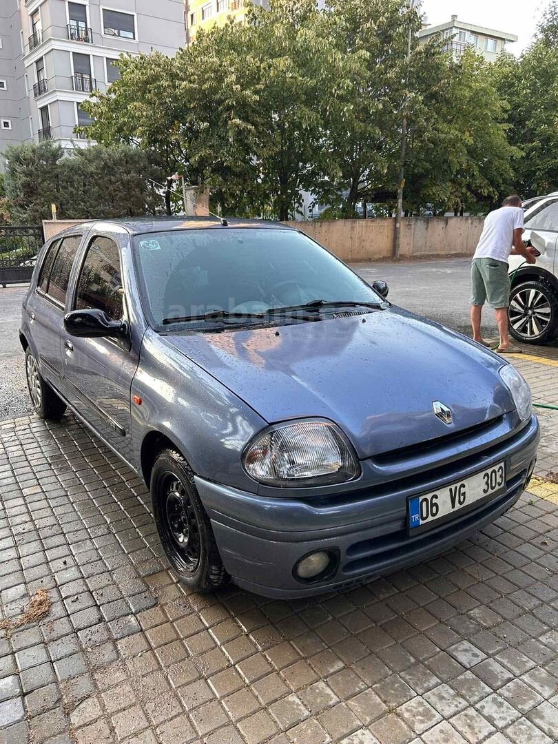 Sahibinden Renault Clio 1.6 RTE 2000 Model İstanbul 221.000 km Mavi 3