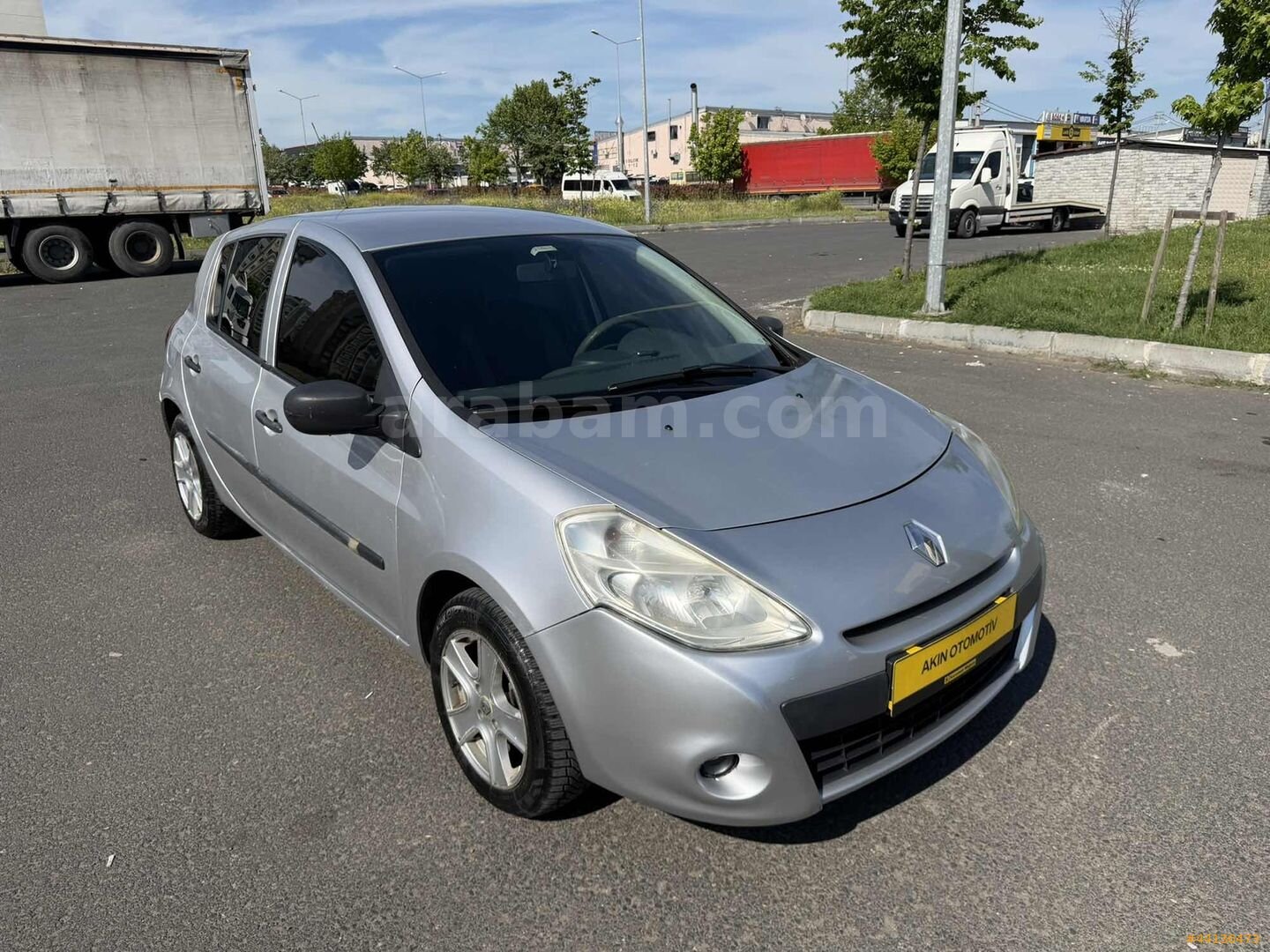 Galeriden Renault Clio 1.5 dCi Expression 2010 Model Tekirdağ 283.000 km Gri 2