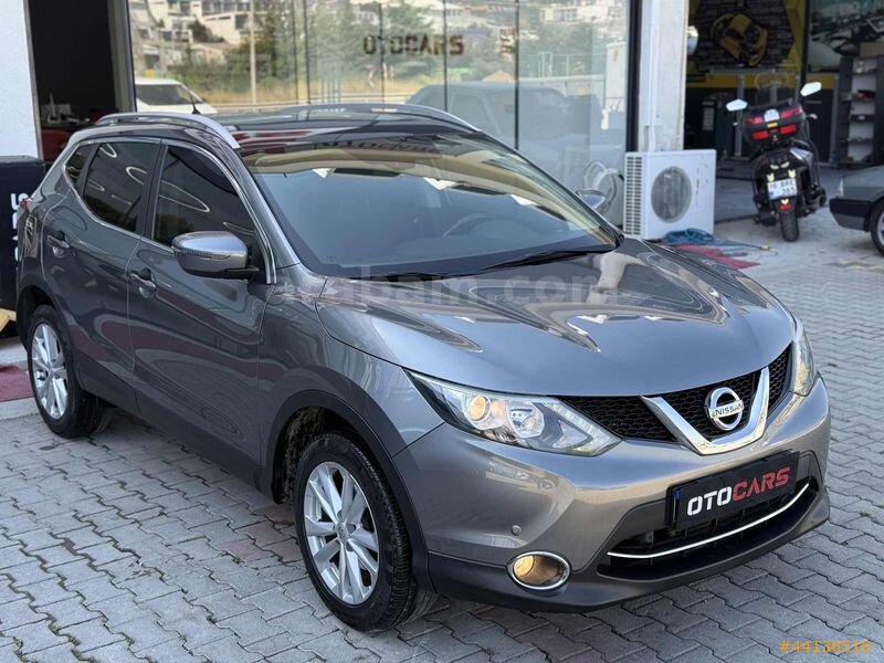 OTOCARS - 2017 QASHQAİ SKY PACK 105 BİN'DE OTOMATİK CAM TAVAN