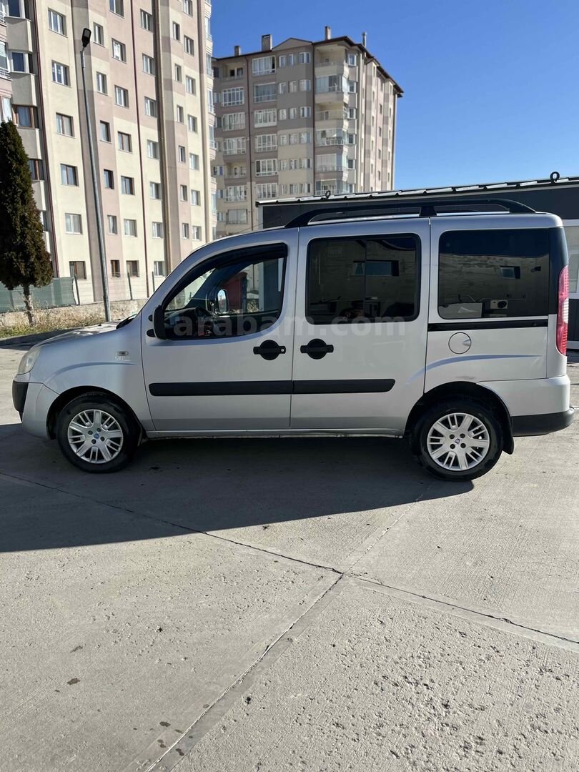 Sahibinden Fiat Doblo Combi 1.3 Multijet 2010 Model Sivas 192.000 km Gri 5