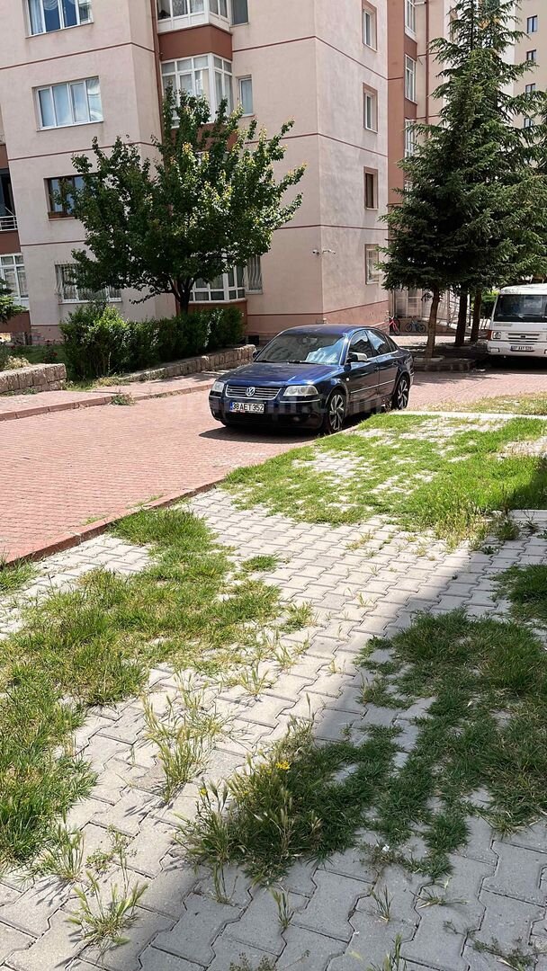 Sahibinden Volkswagen Passat 1.9 TDi Trendline 2001 Model Kayseri 406.000 km Mavi 7