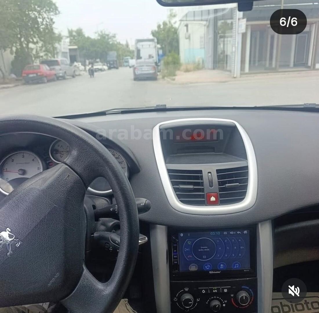 Sahibinden Peugeot 207 1.4 HDi Trendy 2011 Model Kütahya 259.000 km Gri 4