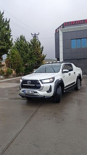 Sahibinden Toyota Hilux 2.4 D-4D 4x2 Adventure 2022 Model Rize