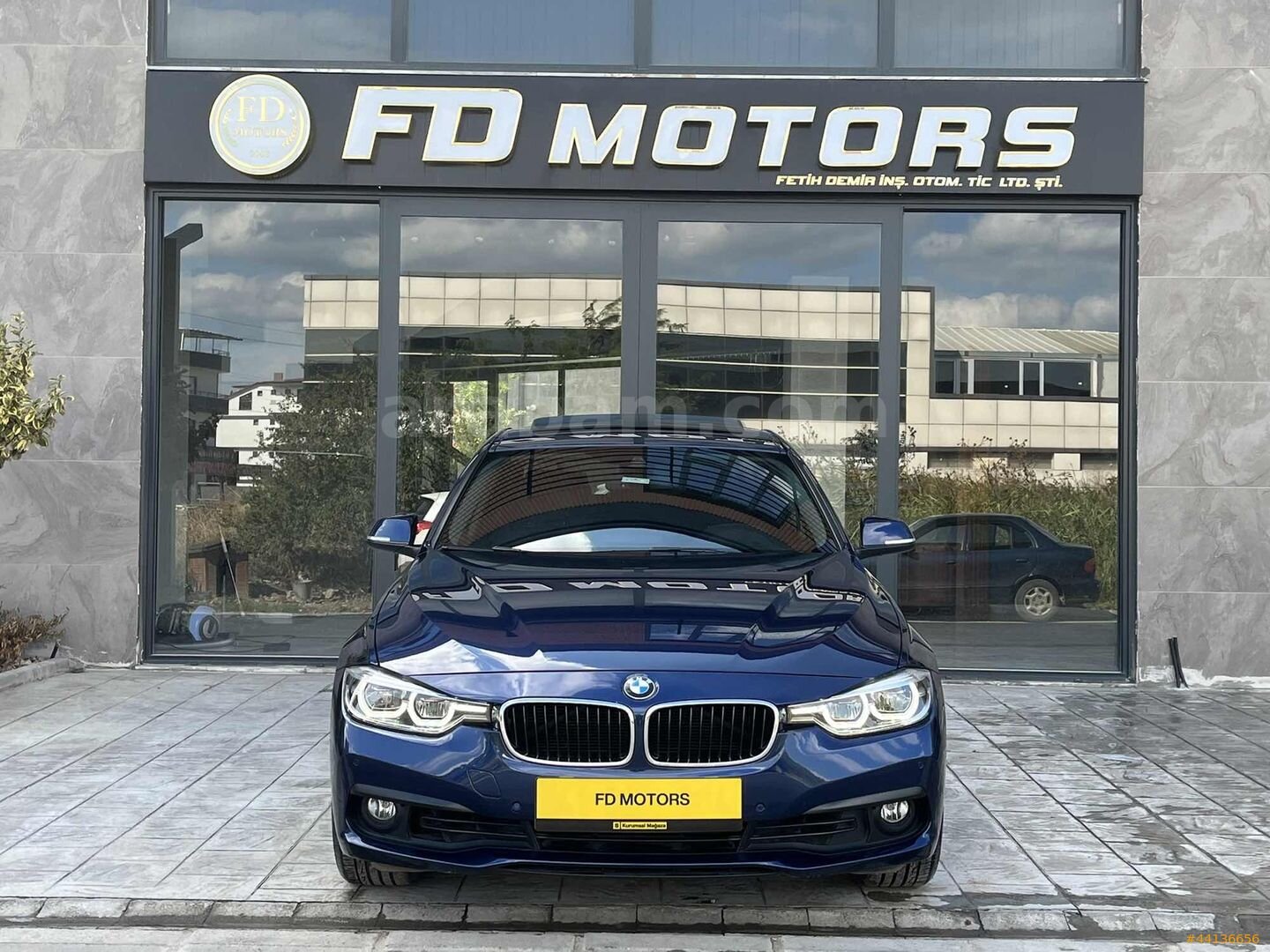 318İ BMW NOKTA HATASIZ 1