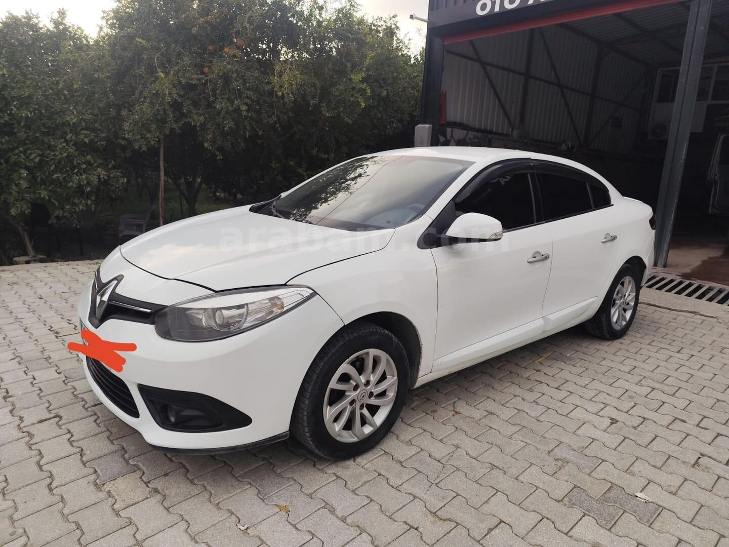 Sahibinden Renault Fluence 1.5 dCi Icon 2013 Model Antalya 285.000 km Beyaz 3