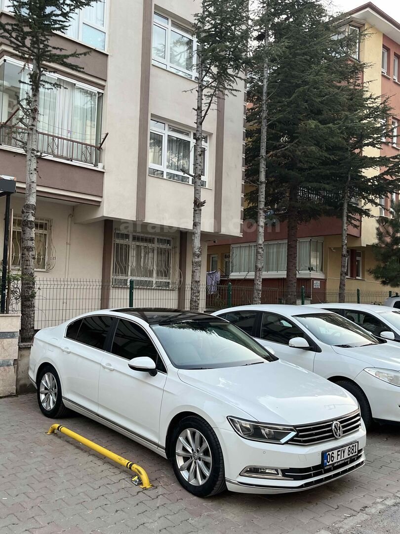 Sahibinden Volkswagen Passat 1.6 TDi BlueMotion Comfortline 2015 Model Kayseri 116.000 km Beyaz 4