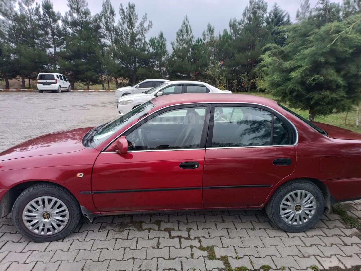 Sahibinden Toyota Corolla 1.6 GLi 1996 Model 4