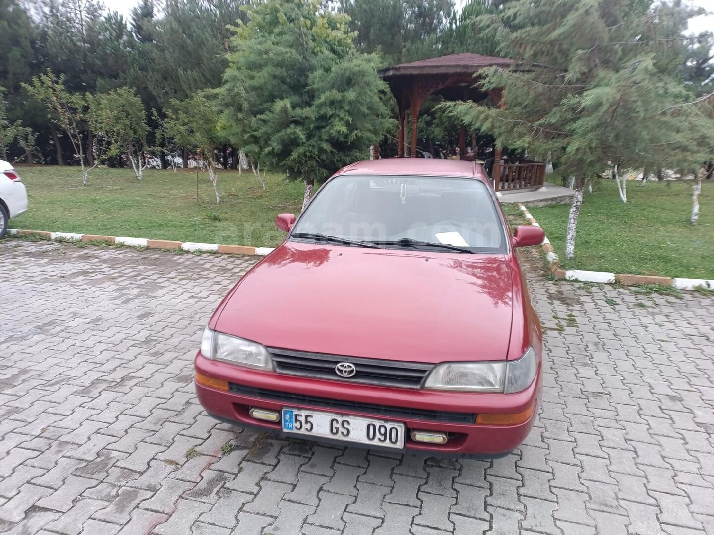 Sahibinden Toyota Corolla 1.6 GLi 1996 Model 3