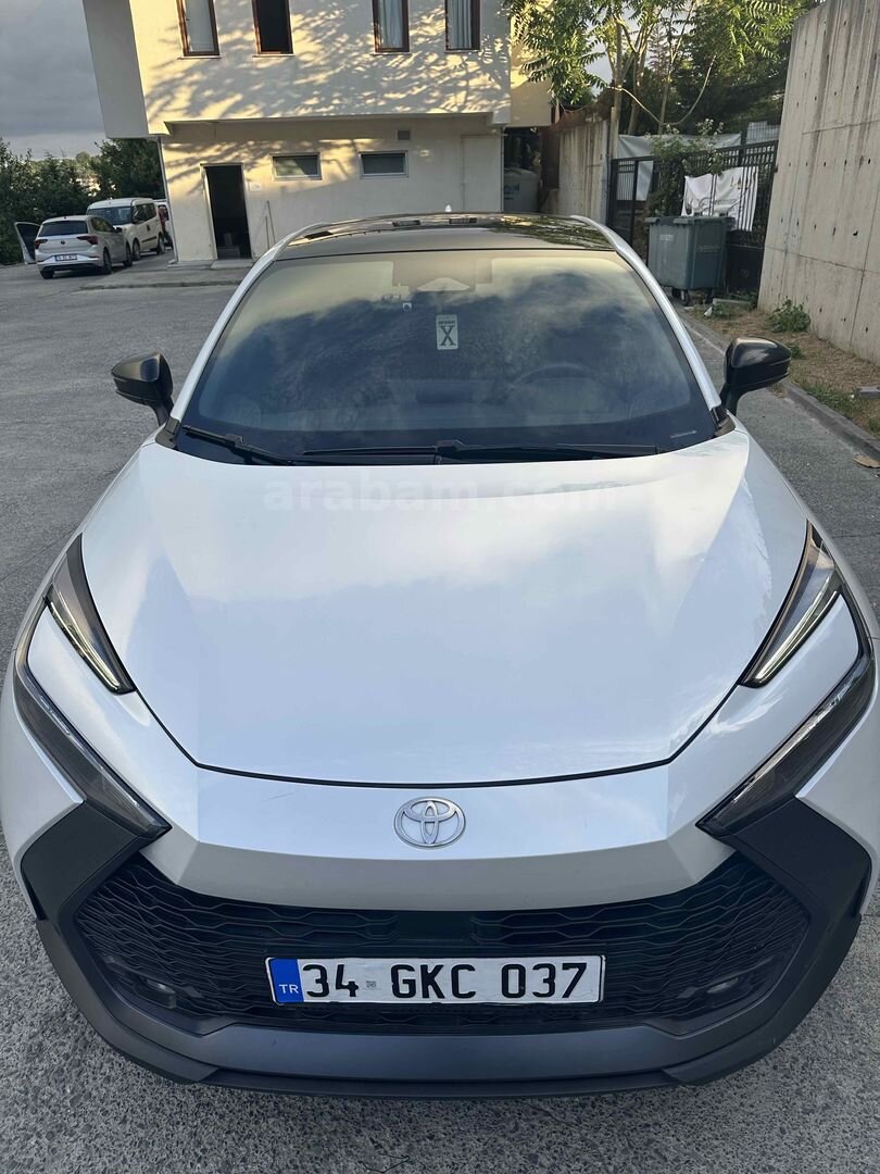 Sahibinden Toyota C-HR 1.8 Hybrid Passion 2024 Model 5