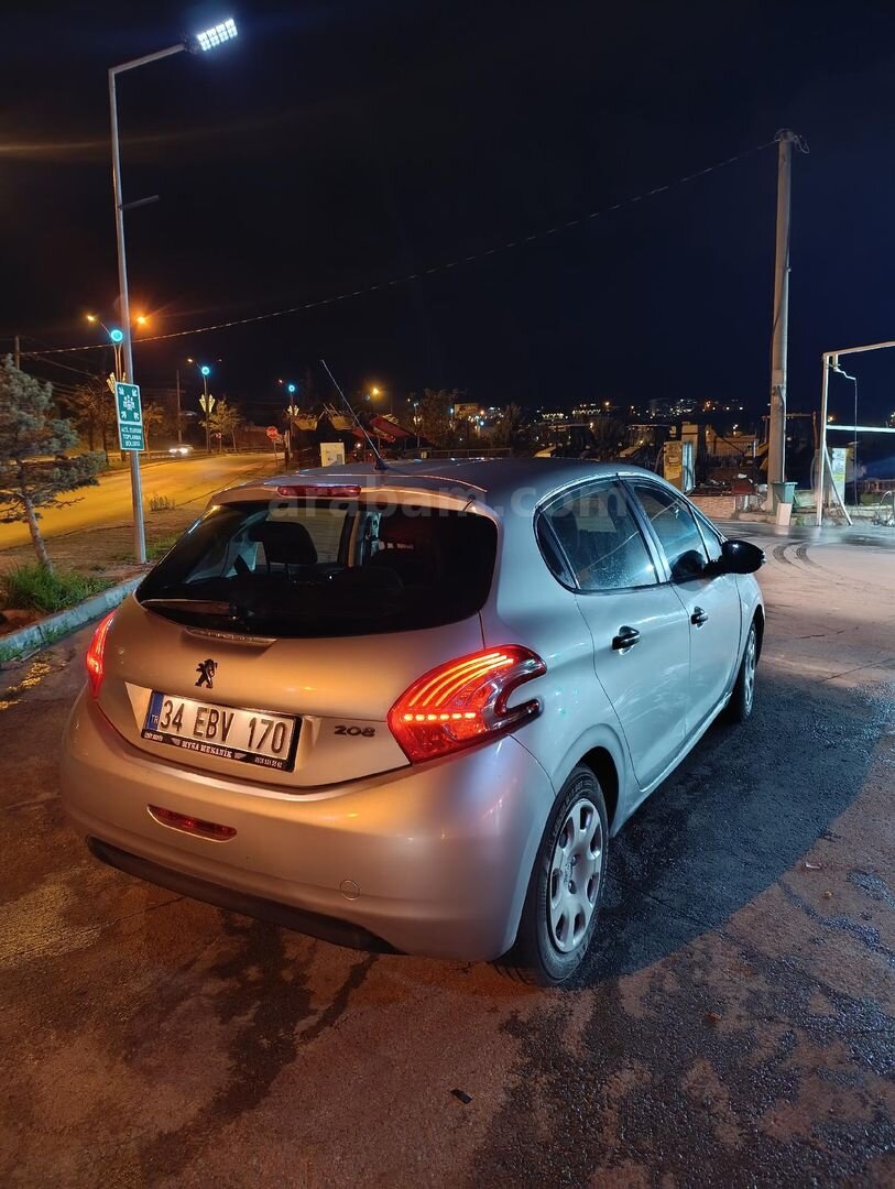 Sahibinden Peugeot 208 1.2 VTi Access 2012 Model 2