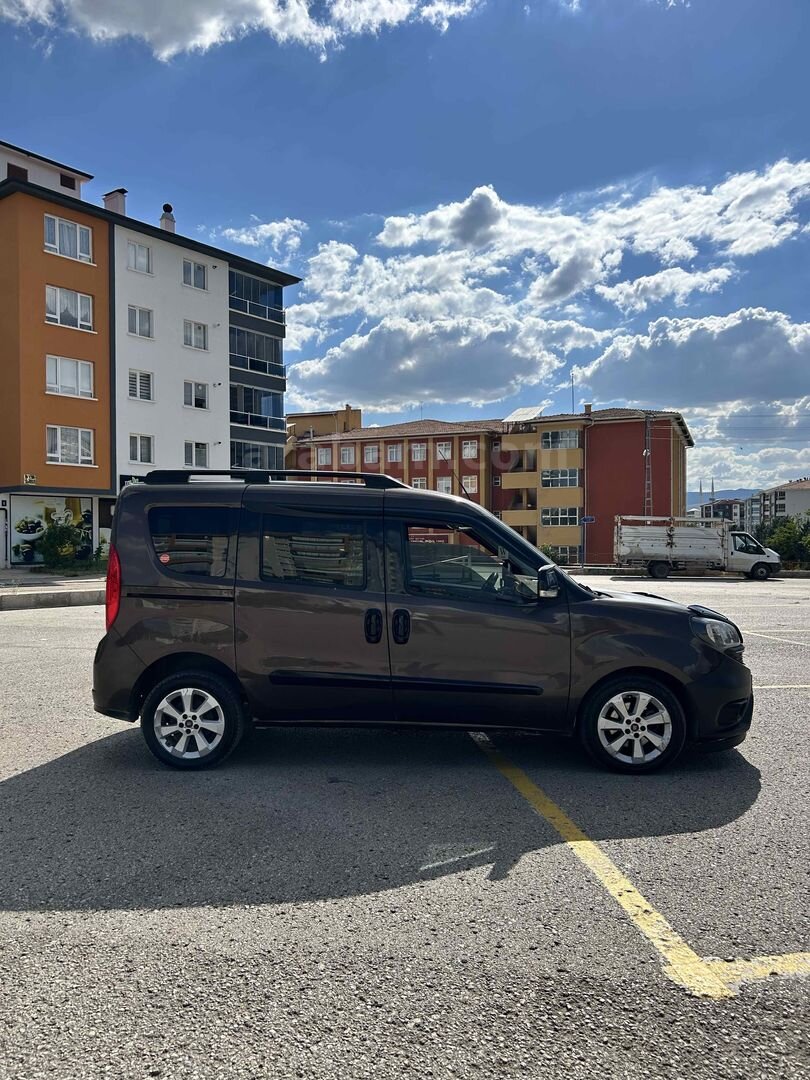 Sahibinden Fiat Doblo Combi 1.6 Multijet Premio Plus 4