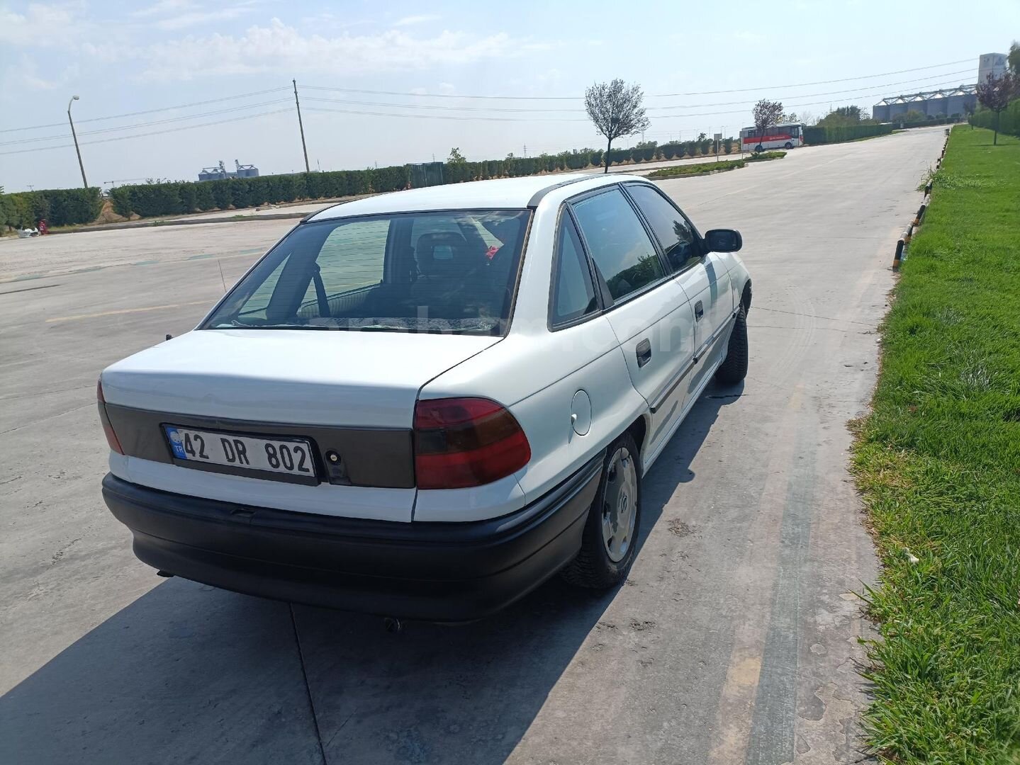 Sahibinden Opel Astra 1.6 GL 1996 Model Konya 321.200 km Beyaz 3