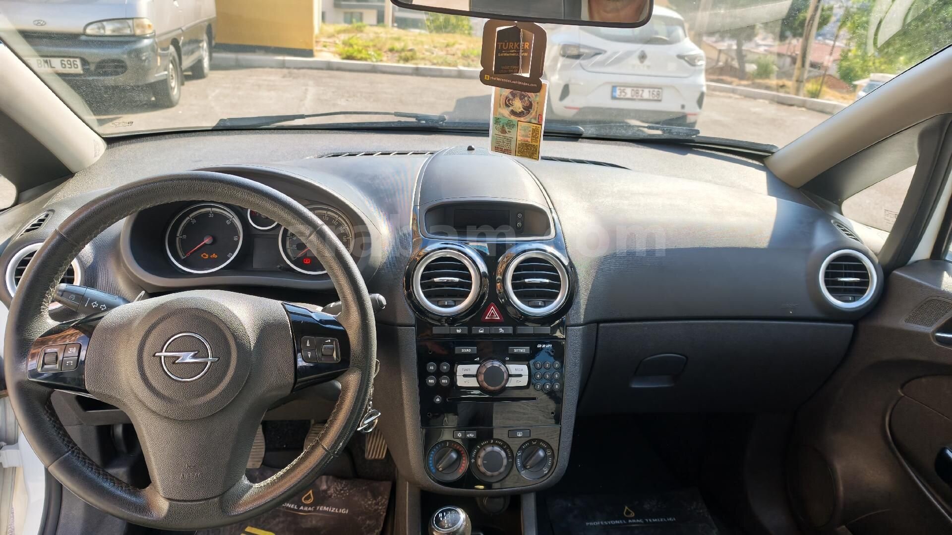 Sahibinden Opel Corsa 1.3 CDTI Active 2014 Model 7