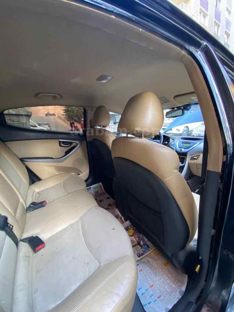 Sahibinden Hyundai Elantra 1.6 D-CVVT Prime Plus 2012 Model 5