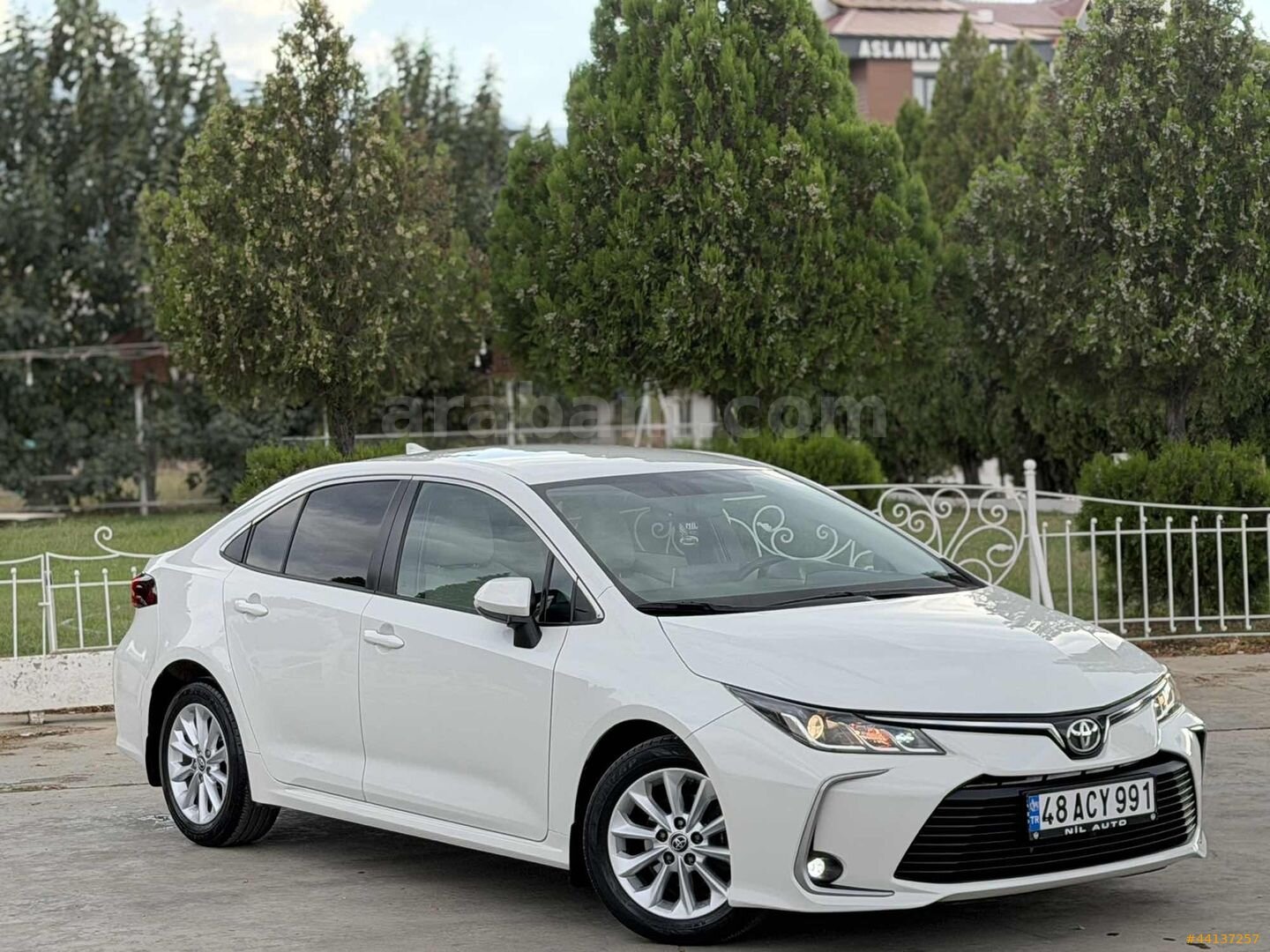 2019 COROLLA EMSALSİZ SIFIR GİBİ 1.6 FLAME 24.000 KM HATASIZ 5